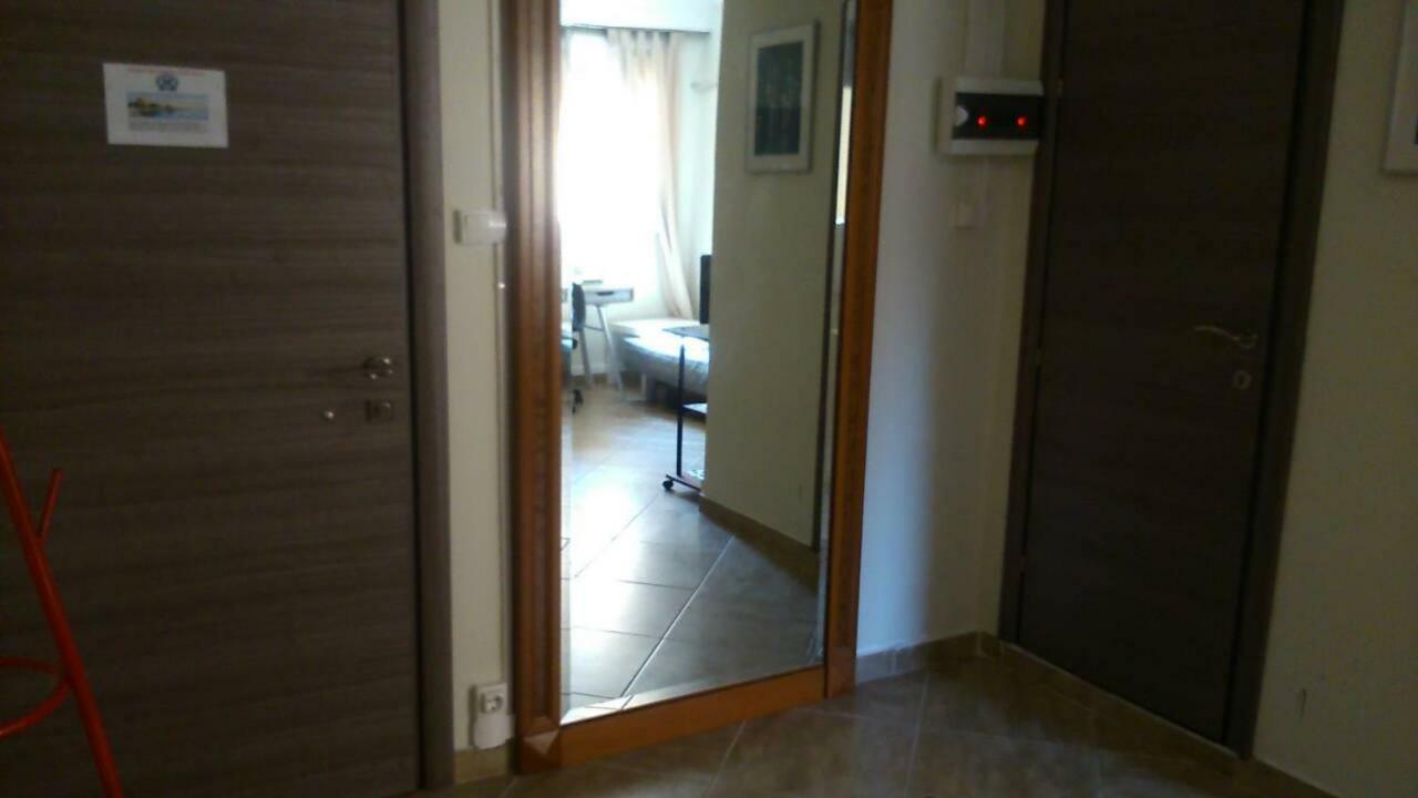Kingsize Bed 2X2,20 Comfort Super Wifi 70 Mbps Studio! Tesalónica Exterior foto